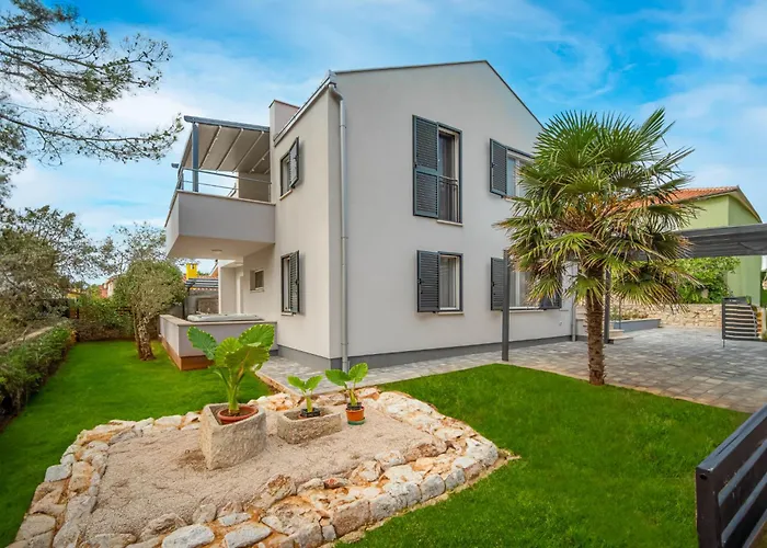 Holiday Home Artatore By Interhome